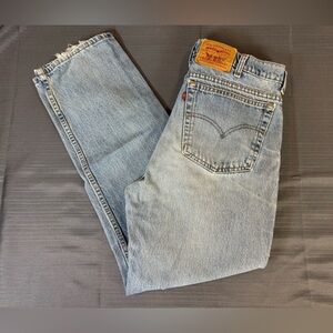 Vintage Levi’s 516 Slim Straight Jeans | Made in Canada | Y2K LightWash 90’s/Y2K